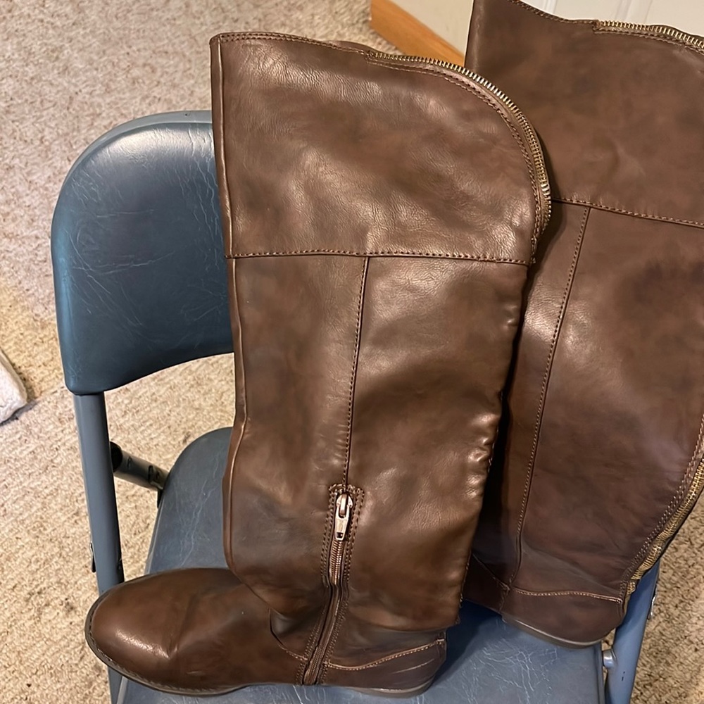 Over the knee boots